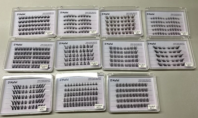free glued lashes